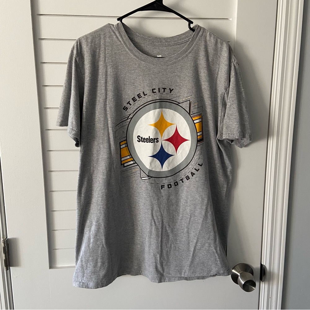 Fanatics Football NFL Pittsburgh Steelers Gray Short Sleeve Tshirt Size Large